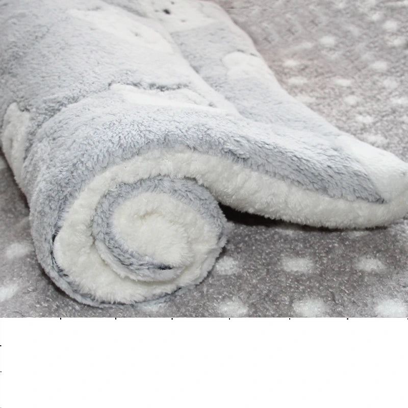 SnugglePaws Plush Pet Mat